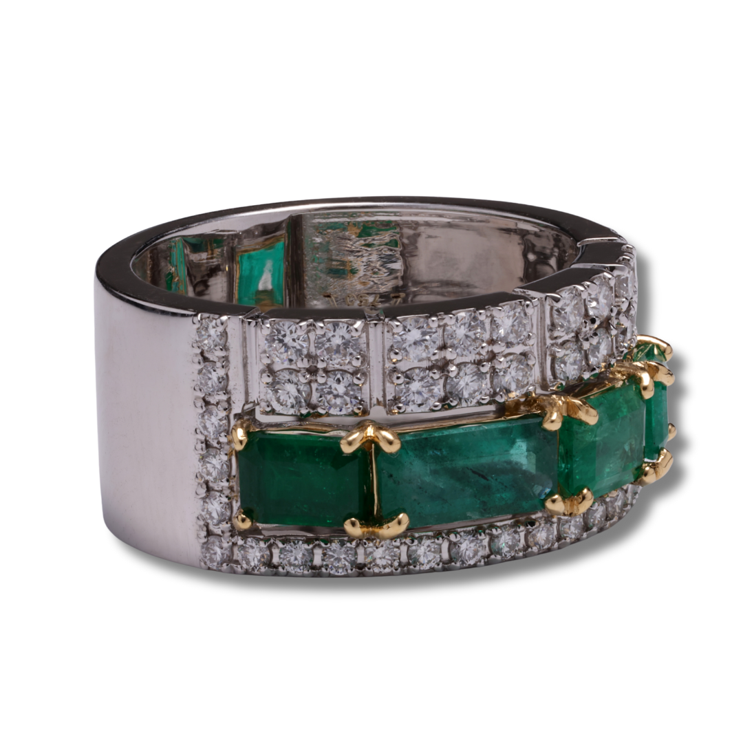 Emerald Empress Diamond Ring in 18K White Gold